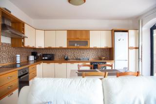 2BD Cosy Apartment with Spacious Balcony - Close to Bugibba Beach - St Paul's Bay - 9
