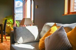 Water view Apartment - Belfast - 8