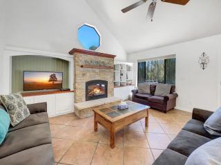 Aspen Ridge Lodge with private Hot Tub - Flagstaff - 4