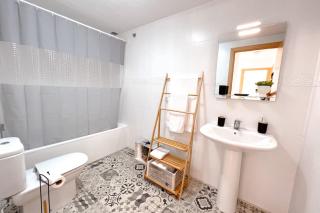 VINYES DEL PRIORAT - 4