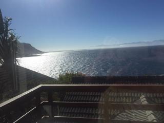 Between Mountain and Sea - Cape Town - 3