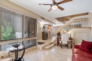 Cozy Cove - Scottsdale - 2