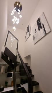 The Lennox Suites by Cozy - 5