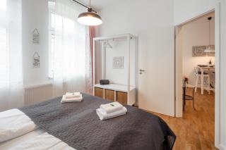 Goethe Palais Suite Charlotte 4P l Lift I ParkplatzI Zentrum I Helios - Aue - 3