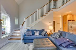 Lovely Kerr Lake House with Private Dock! - - 6