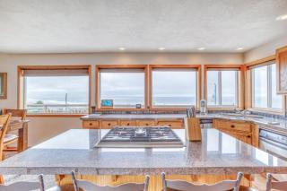 SeaCret Hideaway - Lincoln City - 3