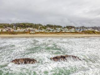 Sea-Esta - Lincoln City - 9
