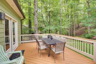 Serene Shores Lakefront House with Dock! - Waleska - 9