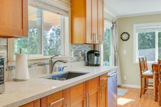 Groveland Vacation Rental w/ Private Deck & Grill! - 1