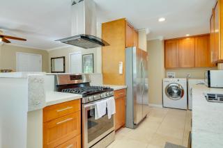 Groveland Vacation Rental w/ Private Deck & Grill! - 2