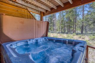 Cypress Cabin Retreat - Meredith Lodging - 8