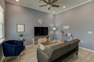 3 mins from Magnolia, Baylor, and Downtown Waco - Waco - 0