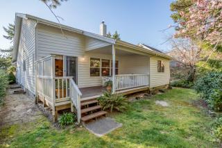 Eleanor Edward Cottage by the Sea MCA 148 - Meredith Lodging - Manzanita - 8