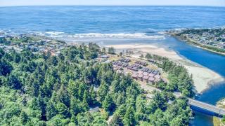 Guineveres Cottage - Yachats - 9