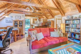 Guineveres Cottage - Yachats - 1