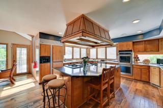 Hot Tub and Games Spacious Golf Retreat in Payson - 1