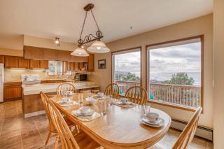 Hillside House - 4