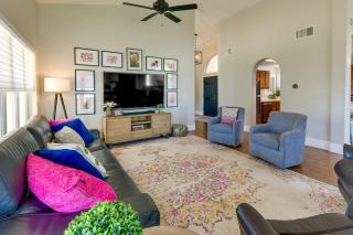 Spacious Gilbert Vacation Rental Near Water Ranch! - Gilbert - 8