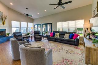Spacious Gilbert Vacation Rental Near Water Ranch! - Gilbert - 5