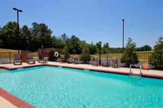 Hampton Inn Winfield - Tucker - 7
