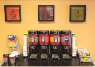Hampton Inn Hampton-Newport News - Hampton - 4