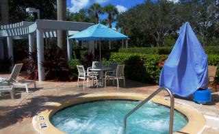 Hilton Boca Raton Suites - 2