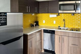 MainStay Suites Conover-Hickory - Conover - 0