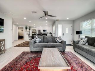 Magical Sunset waterfront view, renovated 3bd 2bth - Clearwater Beach - 5