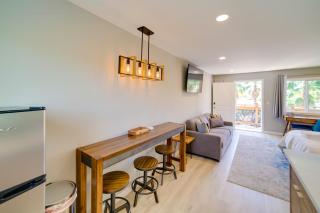 Lovely Lakeport Retreat with Smart TV Walk to Pier! - 4