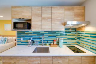 Lovely Lakeport Retreat with Smart TV Walk to Pier! - 3