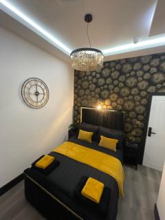 RESIDENCY LUXURY SEAFRONT HOTEL - 2