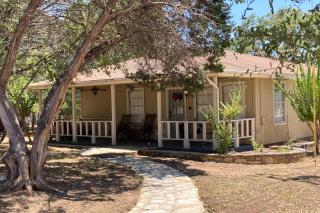 Meadow Creek Cottage - 1