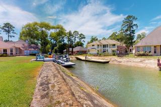 CedarGrove Hideaway - Apartment - Montgomery - 9
