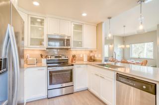 The Sandpiper - Rockaway - Meredith Lodging - 3