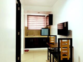 Crosswinds Hotel - Manila - 1