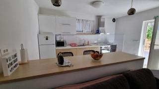 Apartment Pino - Pučišća - 3