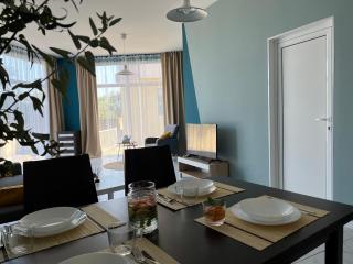 First line apartment with 1 free parking space, no balcony, ground floor - Pomorie - 7