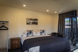 Amber Court Motel - Te Anau - 0