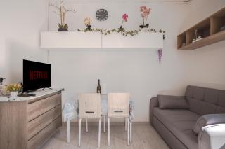 [Free WiFi & Netflix] Roiano Elegant Apartment - 5