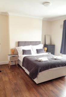 Evo C - 2 Bed Apartment 2 Min Walk to Station - longer stays available - Gravesend - 3