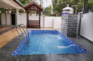 AliyaRoseMuslim Homestay - Ayer Keroh - 5