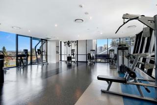 Circle on Cavill - One Bedroom Apartments - Self Contained & Privately Managed - Gold Coast - 1