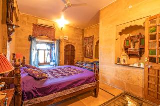 Hotel Garh Jaisal Haveli - 1