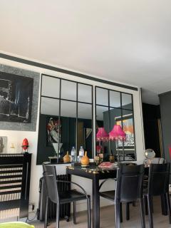 10 MNS DES CHAMPS ELYSÉES charme et élégance - Levallois-Perret - 9