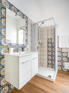 Arricàmpati Villa & Bringo Car Rental - 3