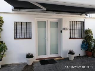VILLA PITATO Nuevo, cerca de la Playa, Parking en la puerta del alojamiento - La Cala del Moral - 2
