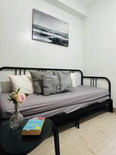 1Bedroom with Balcony Facing City view in Mall of Asia - Manila - 1