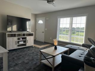 Hidden Oasis, Duplex A. Close to almost everything - Lincoln - 7