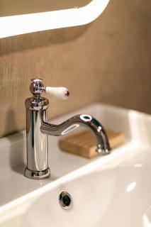 Blue Shadow - Moxa Home - New Building - 7