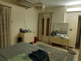 one master bedroom in a shared apartment - 8